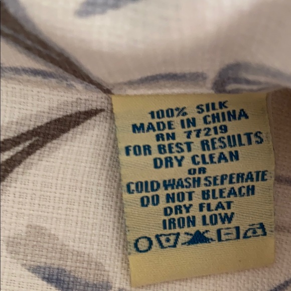 Tropical print polo in size large - Picture 3 of 4